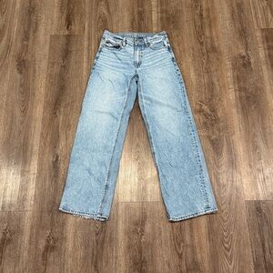 American Eagle Outfitters Light Blue Denim Jeans (Lightly Worn)